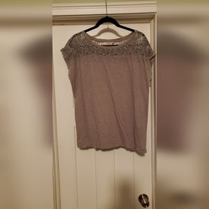 Loft tshirt w beading grey